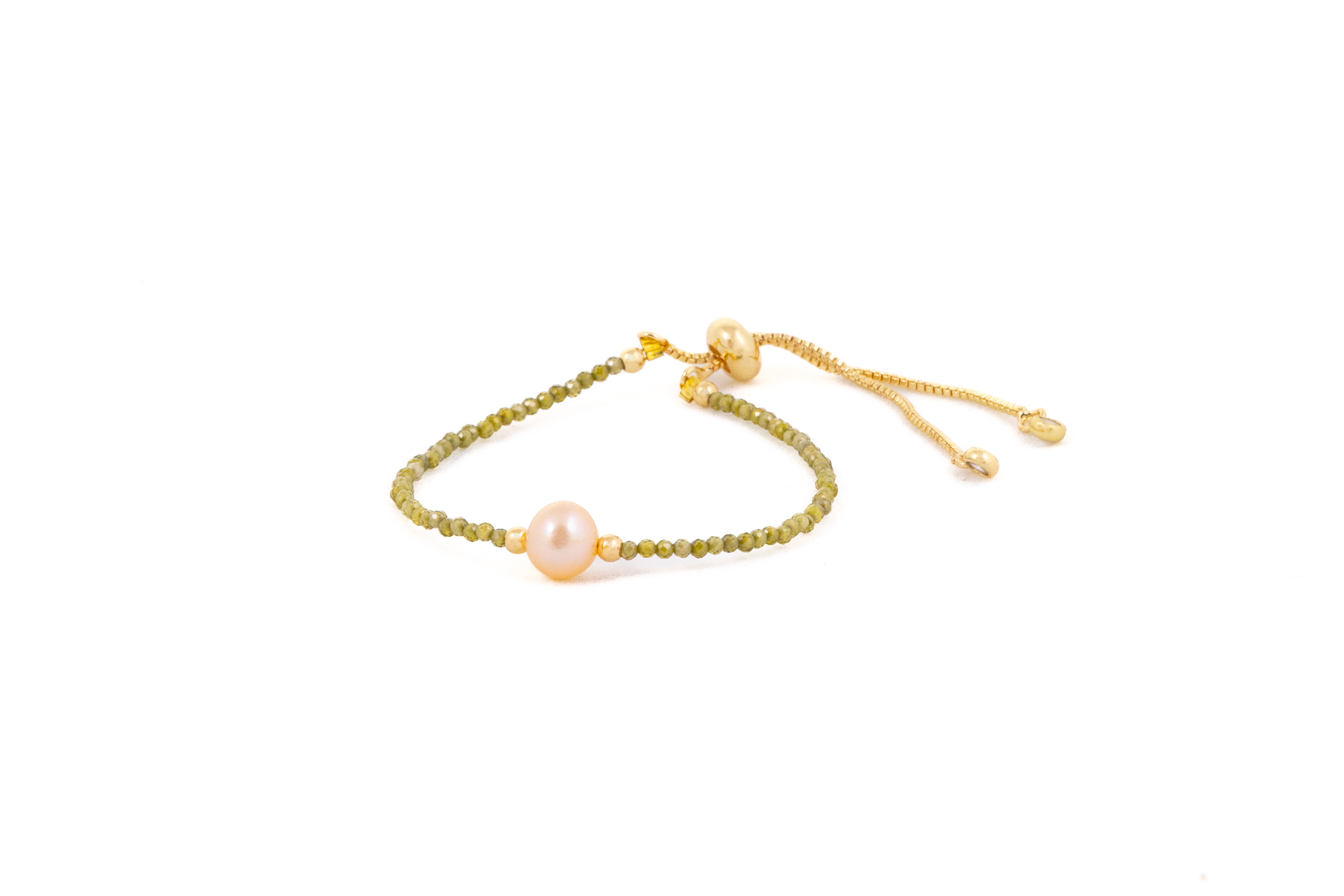 Brățară cu cristale verzi si perlă de apă dulce