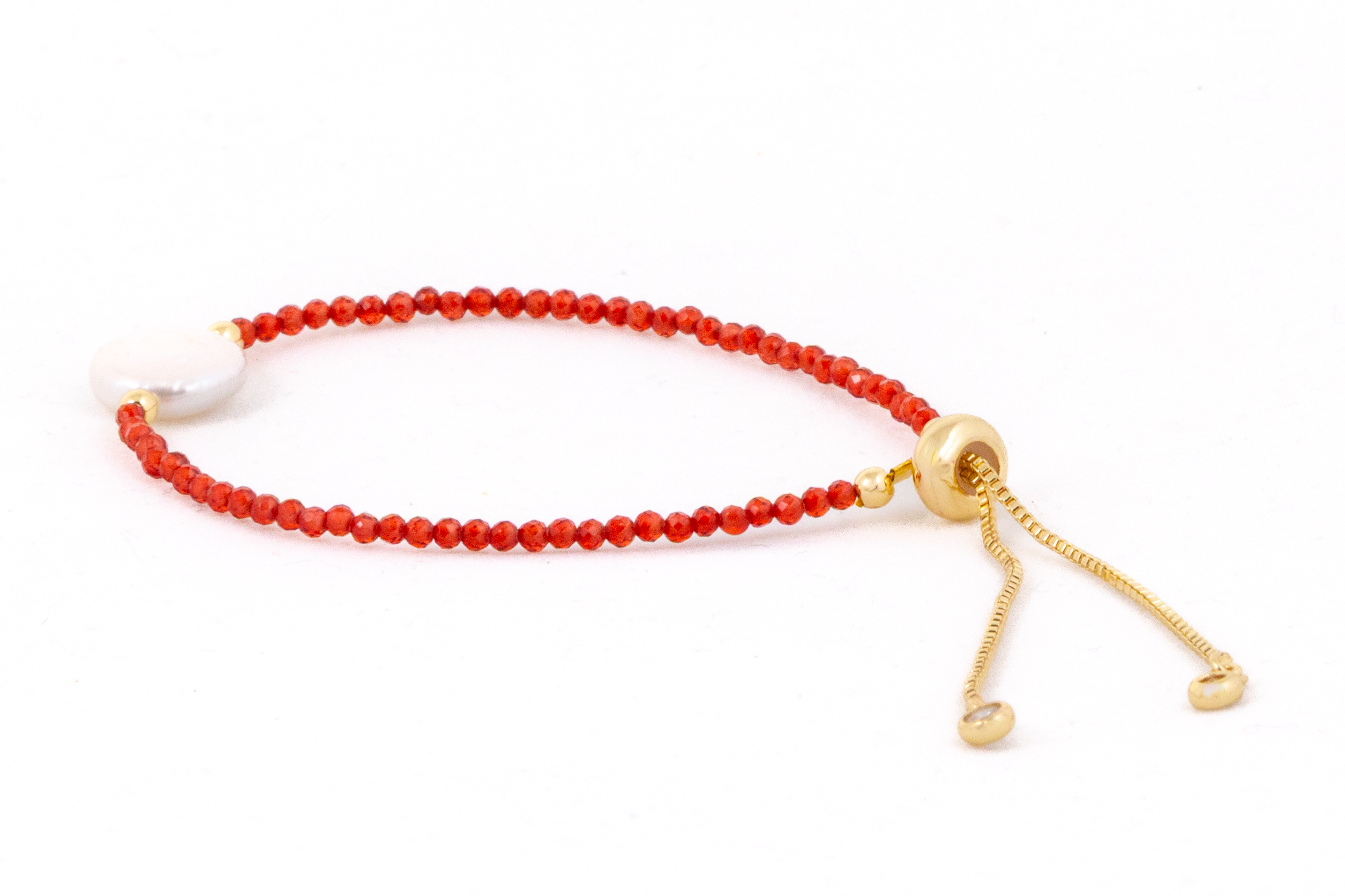 Brățară cu cristale roșii si perlă de apă dulce, tip 