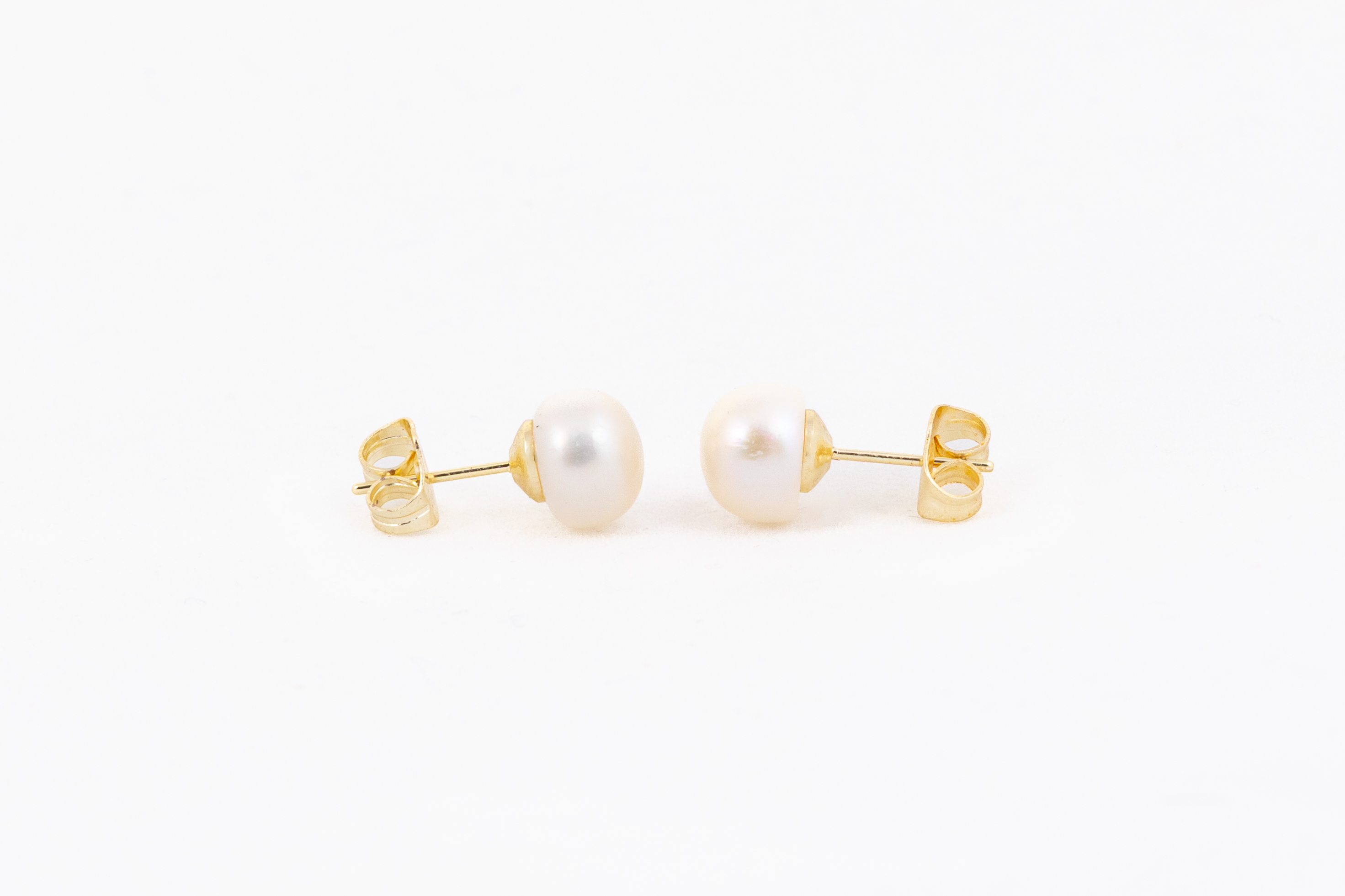 Cercei simpli de tip stud cu perlă de apă dulce - Imagine 2