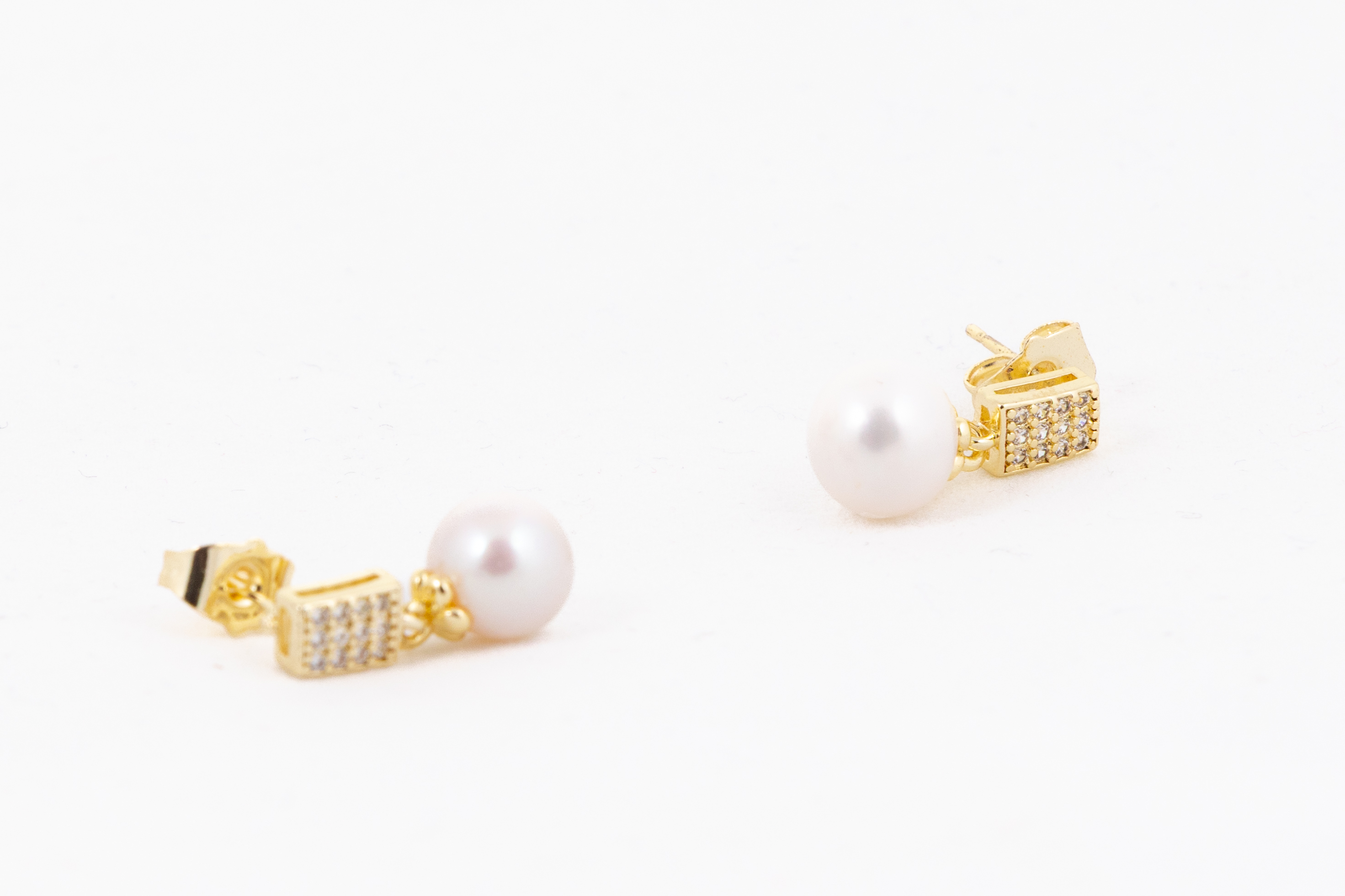 Cercei cu perle Biwa 