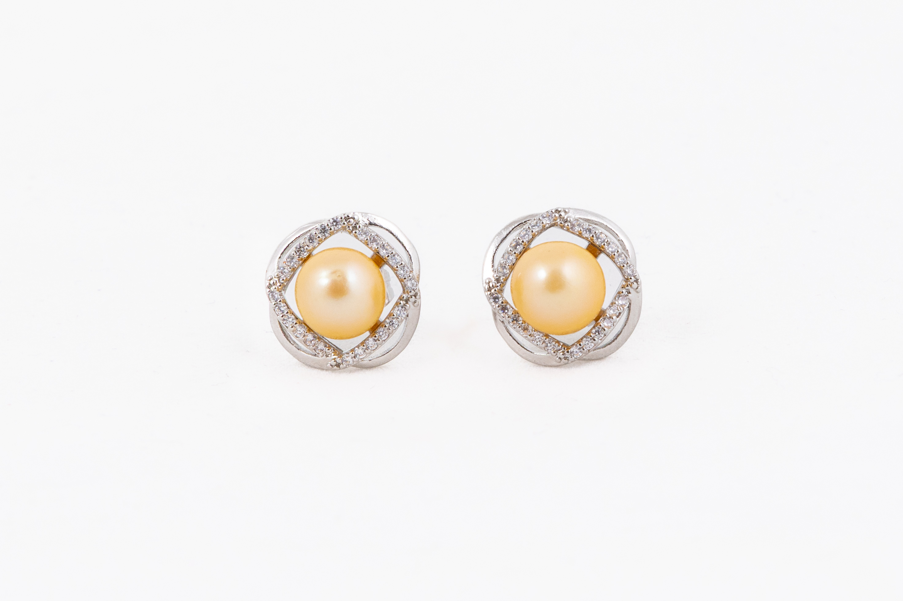 Cercei cu perle aurii de apă dulce "GlowPearl Sun" în montură argintie