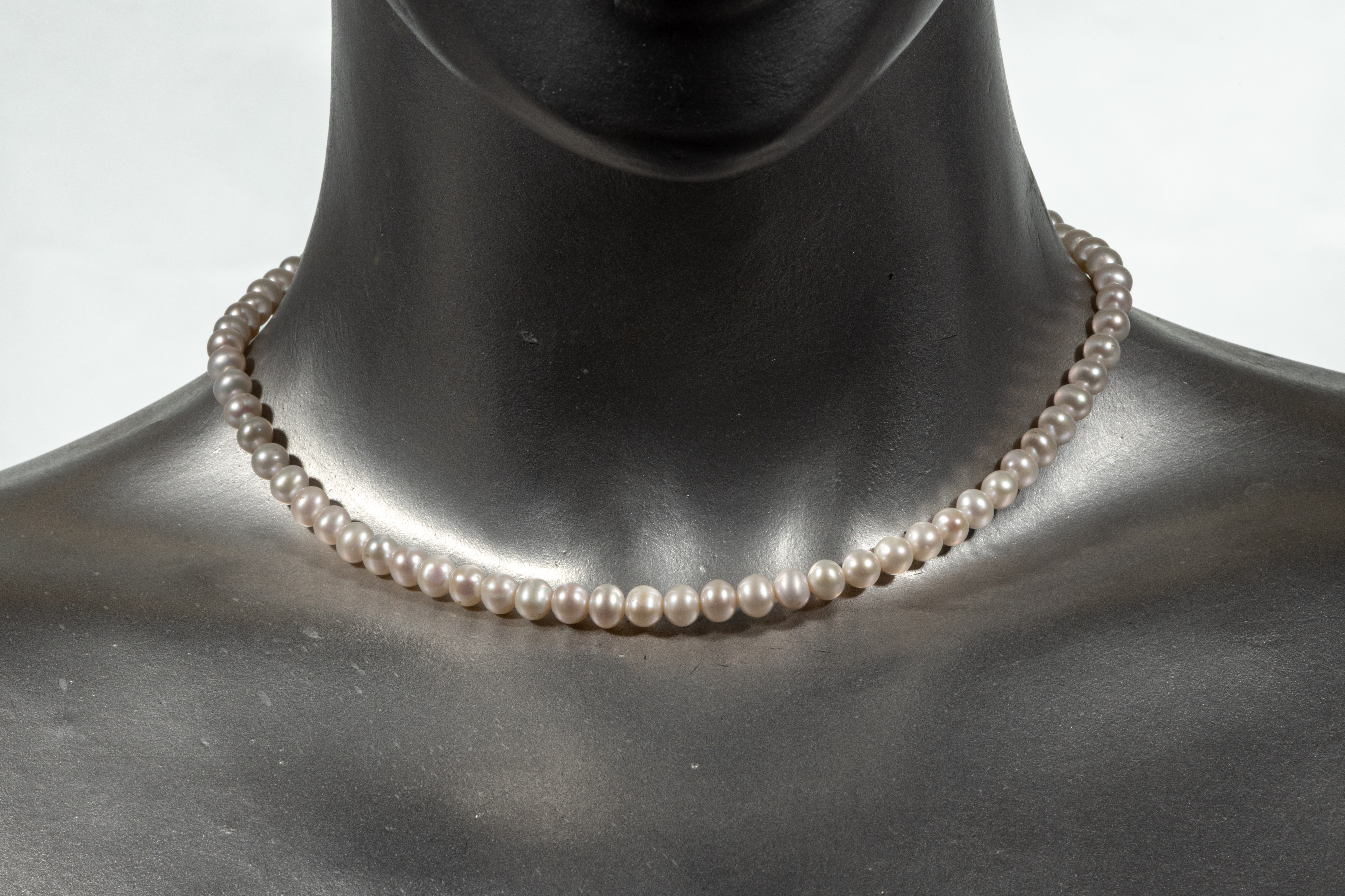 Colier cu perle de apă dulce cu luciu natural si inchizătoare aurie - Imagine 5