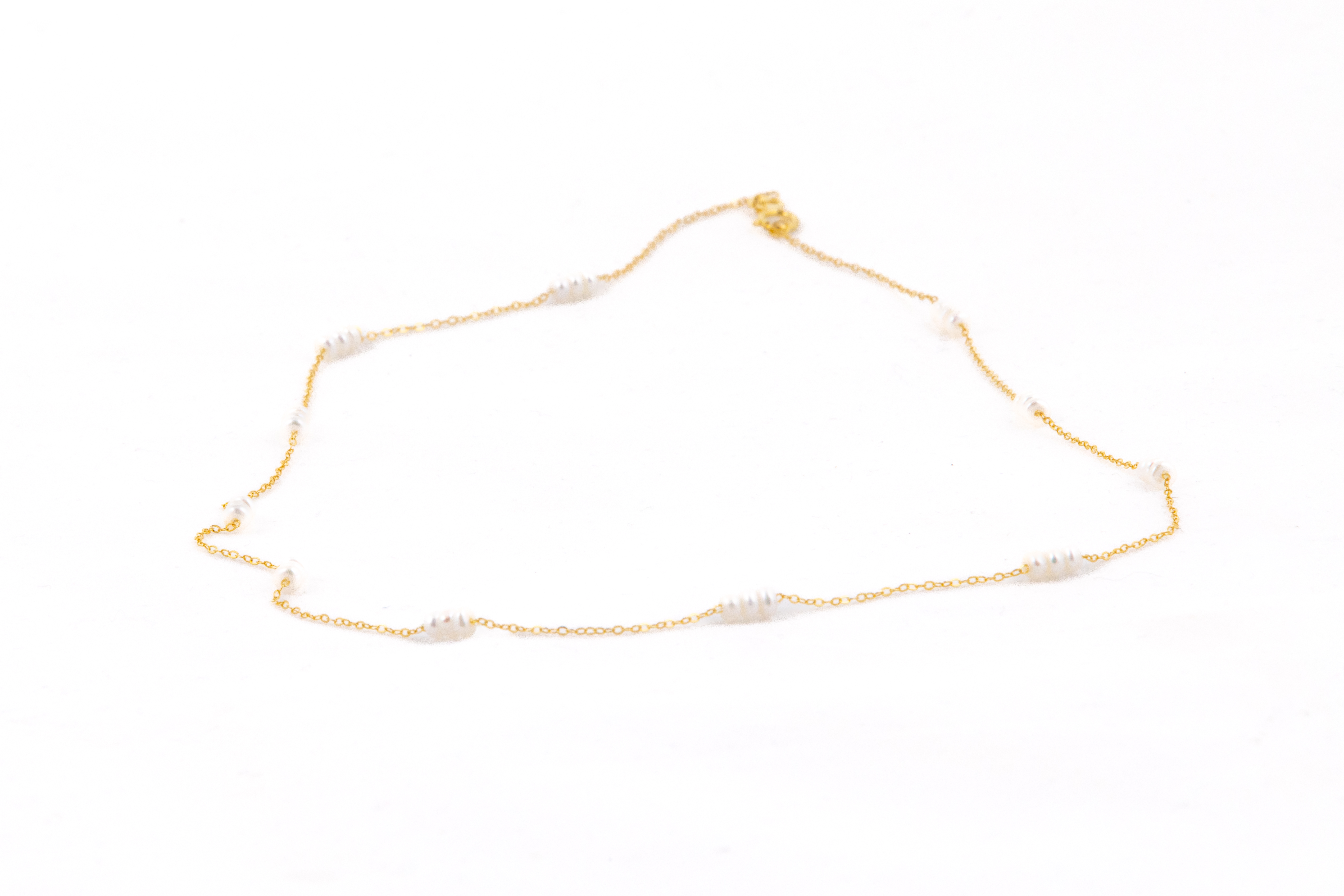 Colier auriu cu perle fine de apă dulce tip 